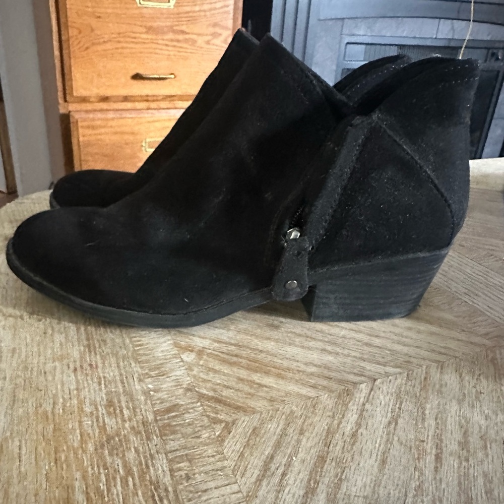 Kohl's Black Ankle Booties with Chunky Heel